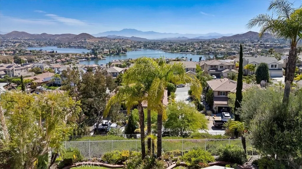 Additional image 2 of 35 Villa Valtelena, Lake Elsinore, CA 92532