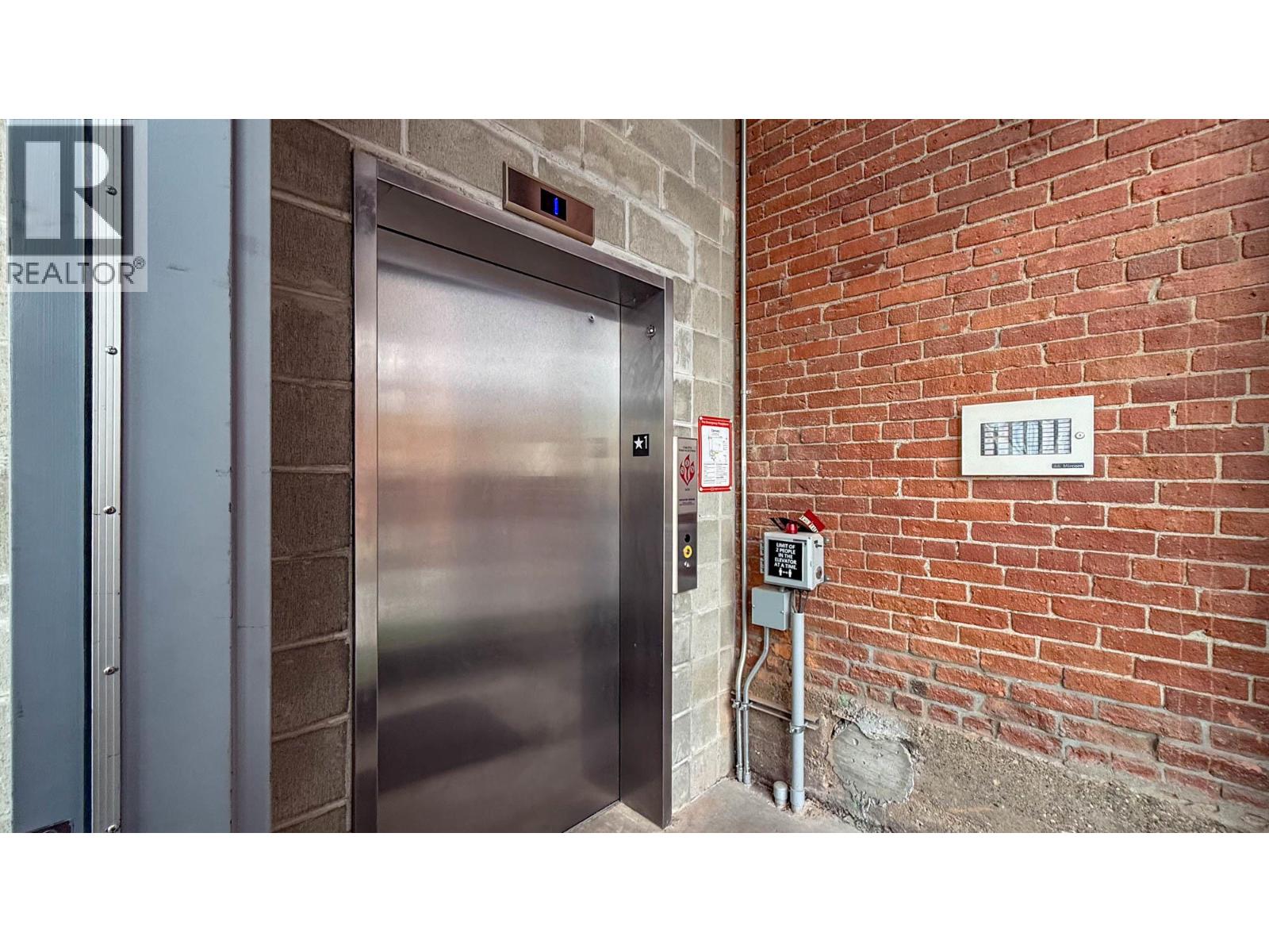 Additional image 5 of 300-1264 Ellis Street, Kelowna, BC, V1Y1Z4