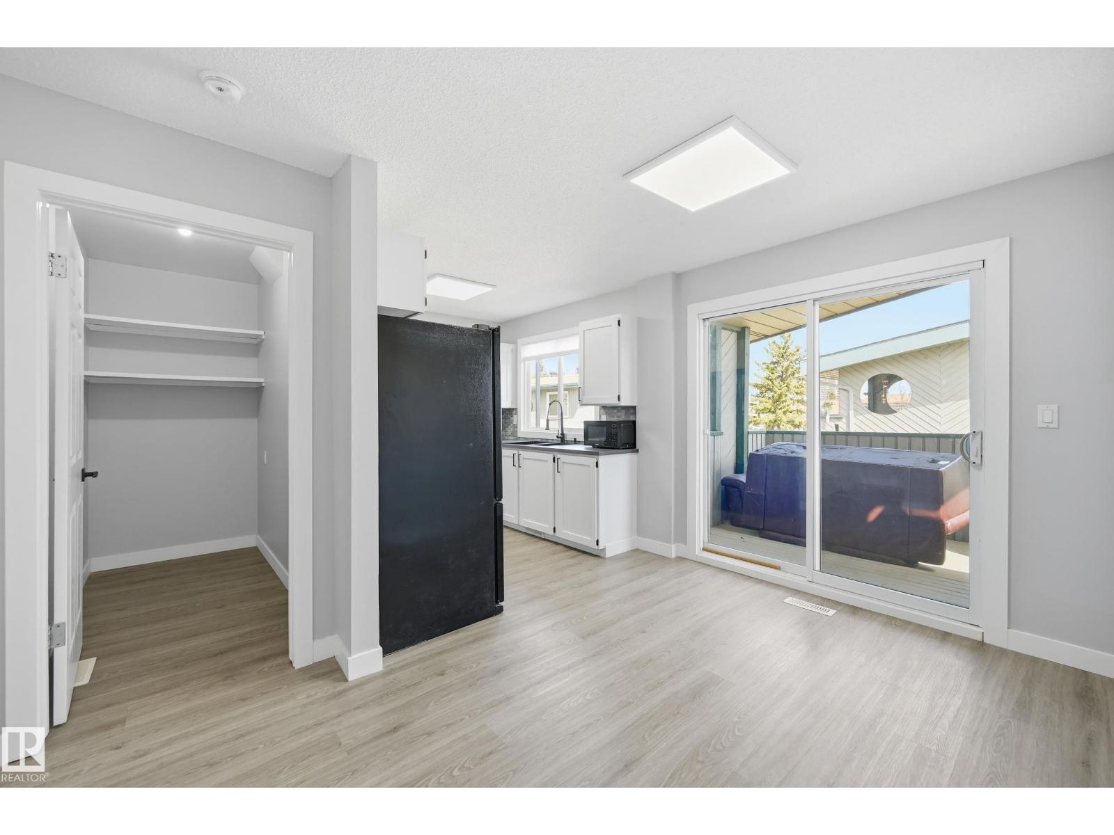 Additional image 6 of 6453 180 Street NW, Edmonton, AB, T5T2P3
