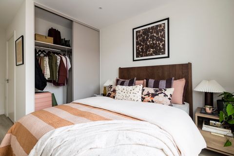 Biscuit Walk, Bermondsey, London SE16