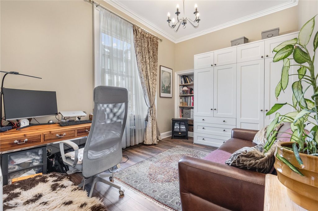 Additional image 17 of 2 bed flat for sale4B, Irvine Place, Stirling, Stirlingshire FK8