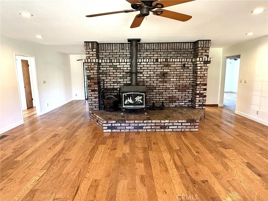 Additional image 13 of 5636 E Whitlock Rd, Mariposa, CA 95338