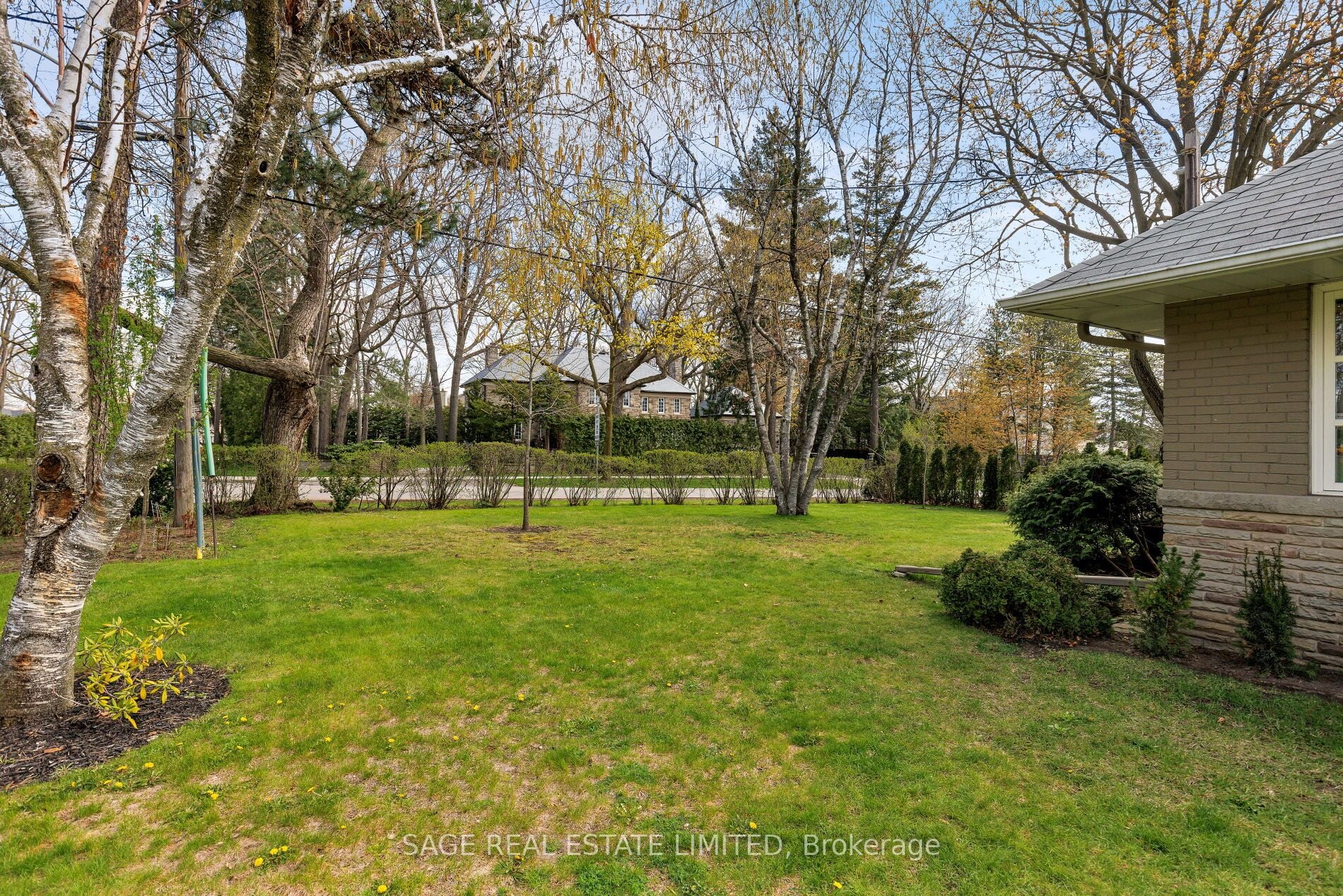 Additional image 3 of 159 Wimbleton Road, Toronto, ON, M9A 3S8
