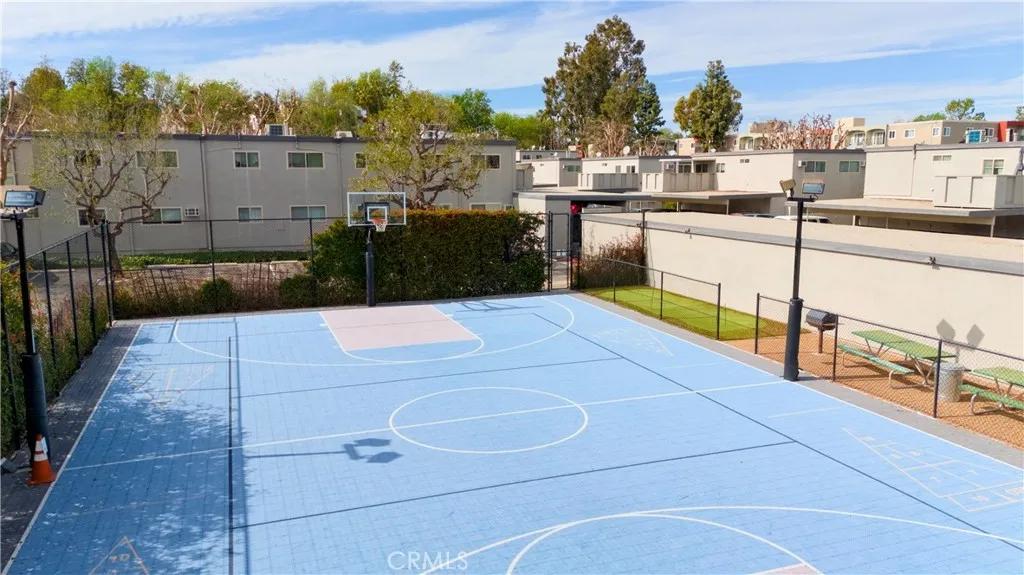 Additional image 58 of 6041 Fountain Park Lane Unit 11, Woodland Hills, CA 91367