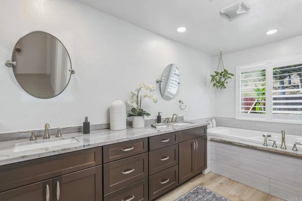 Additional image 93 of 11120 Forestview Lane, San Diego, CA 92131