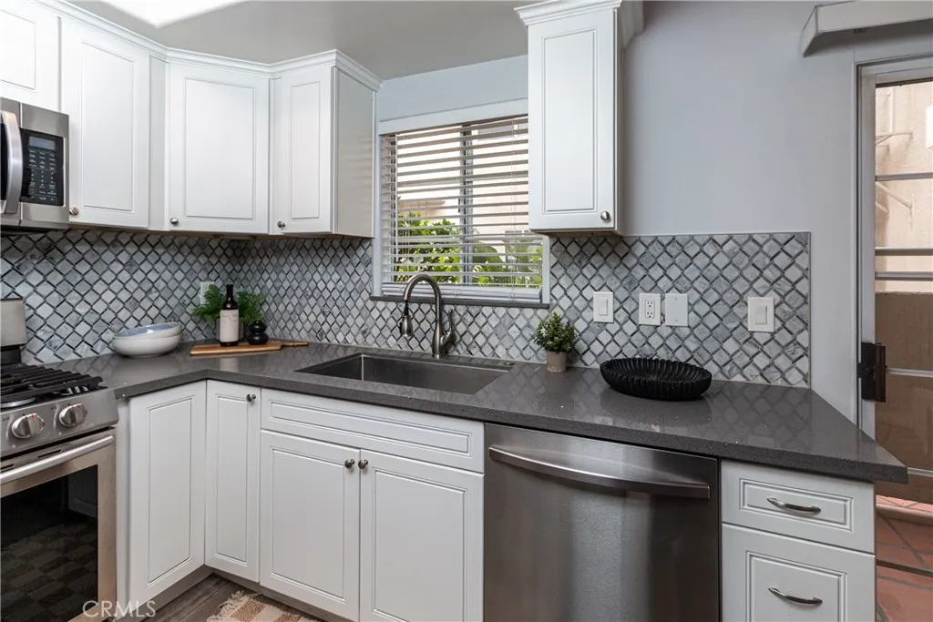 Additional image 11 of 11485 Moorpark Street Unit 15, Studio City, CA 91602