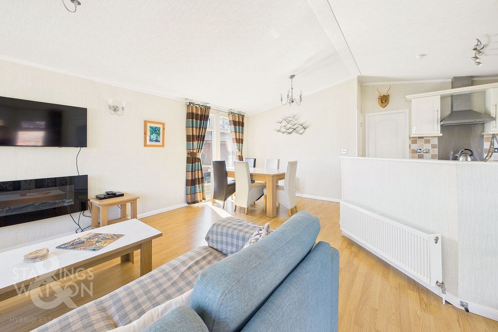 Additional image 7 of 2 bed chalet for saleStaithe Road, Burgh St. Peter, Beccles NR34