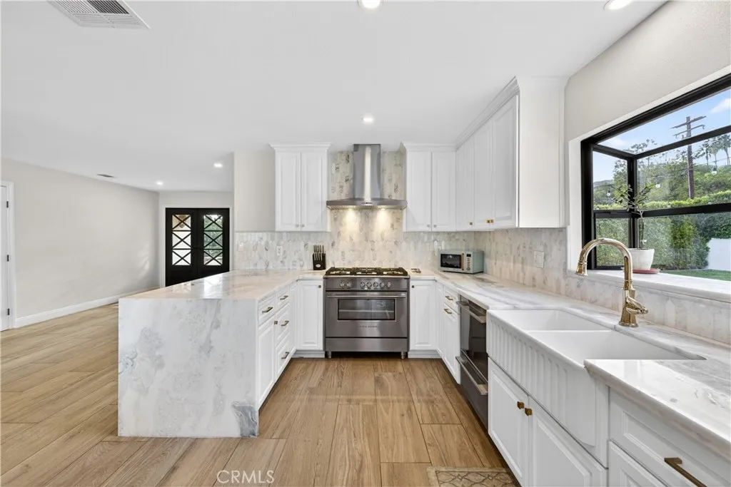Additional image 8 of 1454 N Hilltop Dr, Azusa, CA 91702