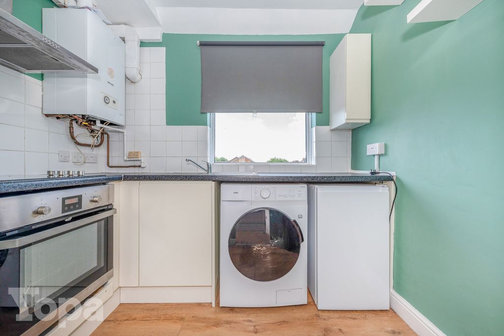 Additional image 6 of 2 bed maisonette for saleHolmleigh Avenue, Dartford DA1