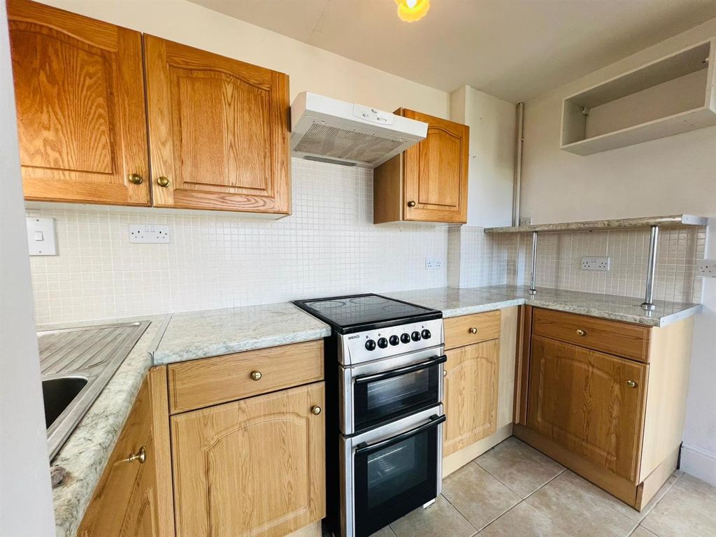 Additional image 5 of 2 bed semi-detached bungalow for saleYarmouth, Isle Of Wight PO41