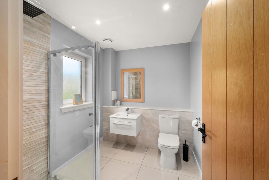 Additional image 13 of 5 bed detached house for sale1 Denside Park, Wellbank, Broughty Ferry DD5