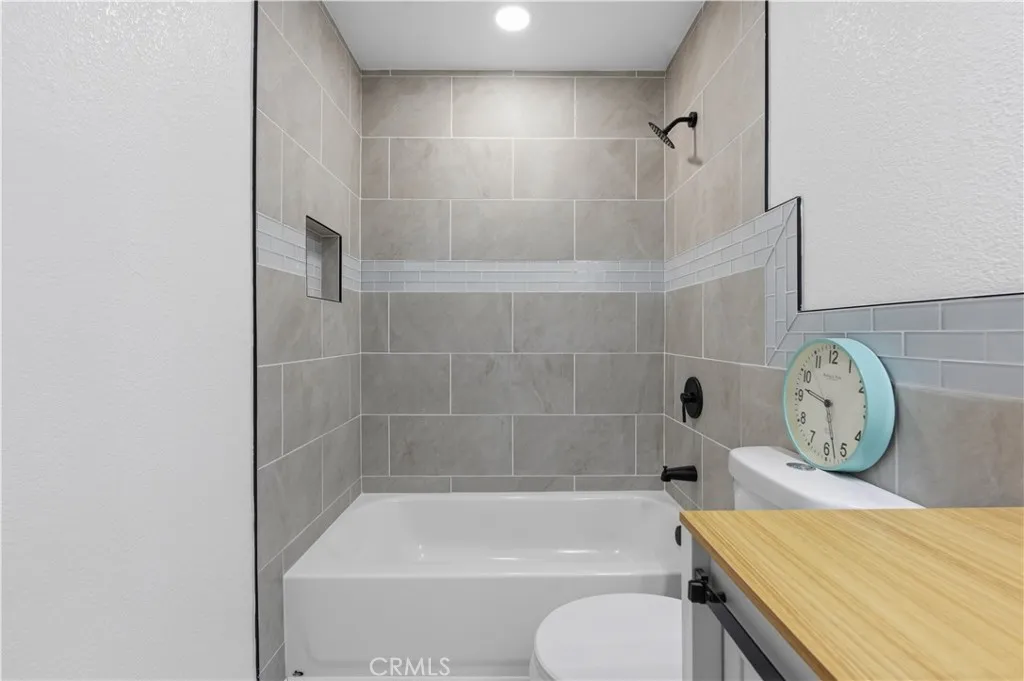 Additional image 62 of 13959 Driftwood Dr, Victorville, CA 92395