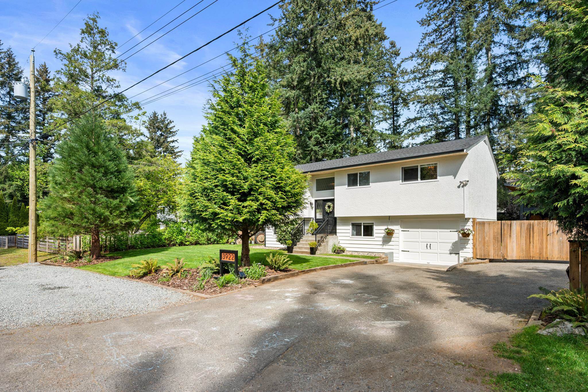 Additional image 2 of 3922 202a Street, Langley, BC, V3A 1T2