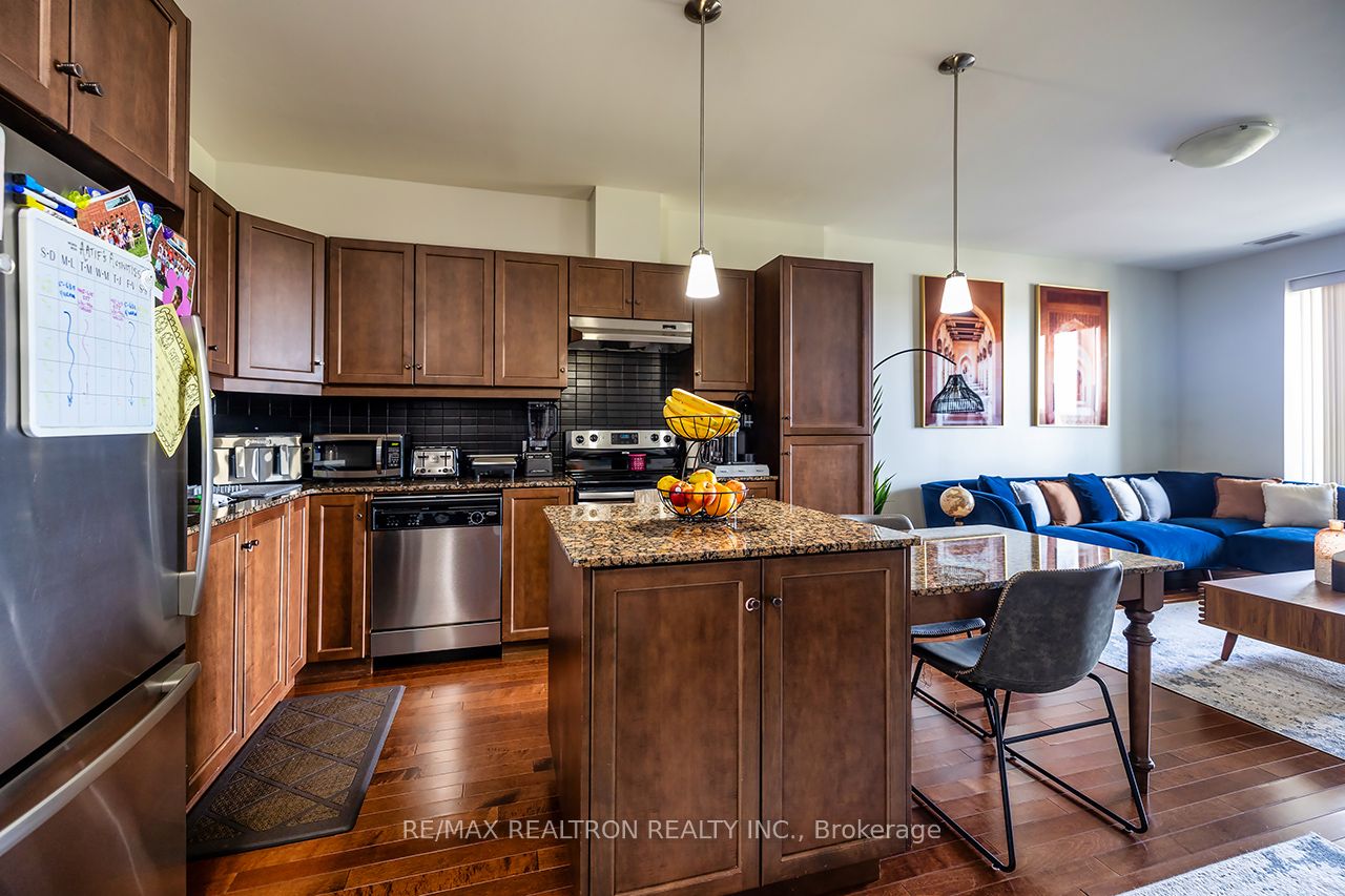 Additional image 4 of 604-223 Erb Street W, Waterloo, ON, N2L 0B3