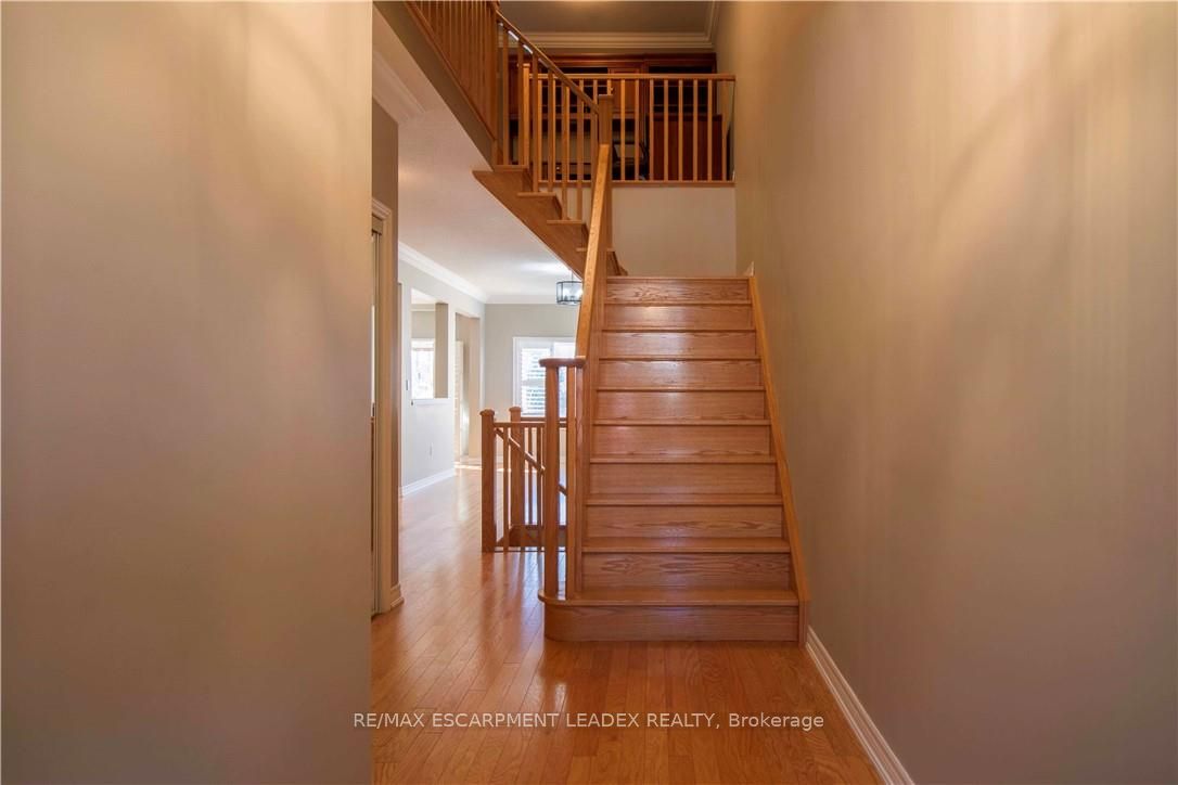 Additional image 4 of 58 Maplevale Drive, Hamilton, ON, L9G 0C5