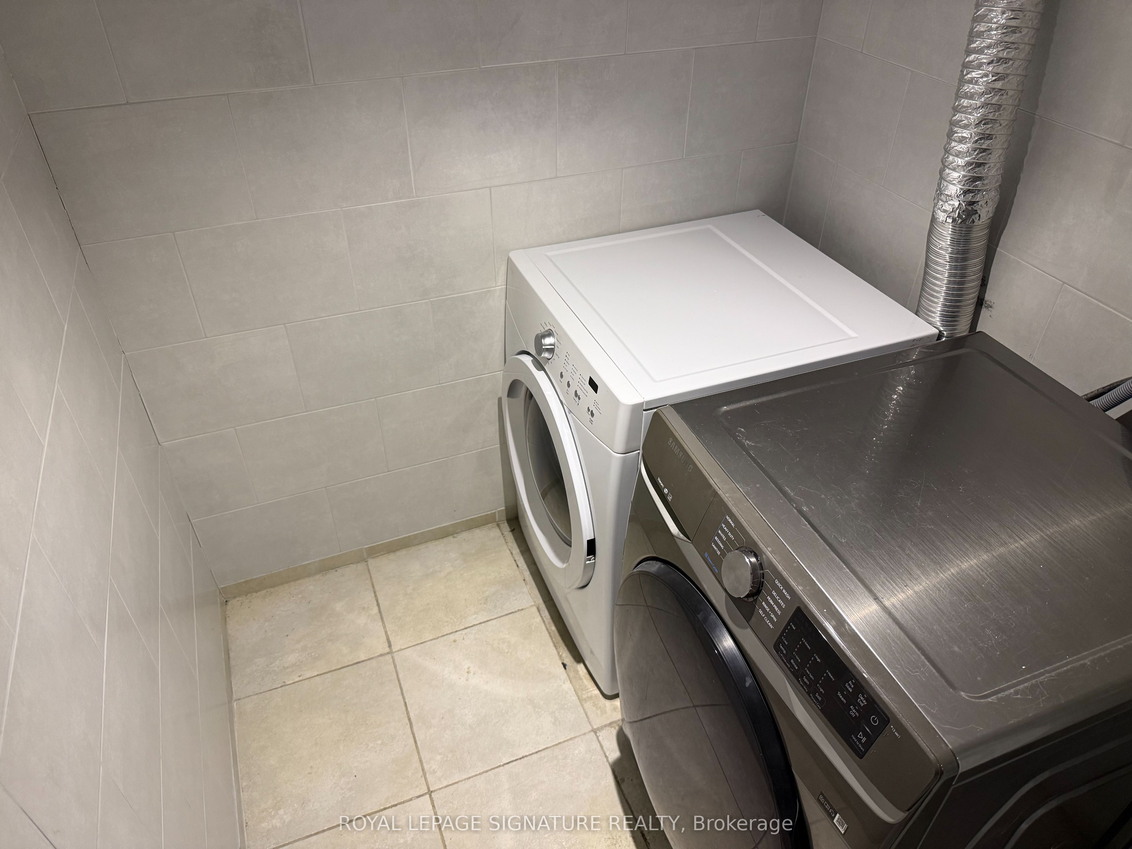 Additional image 5 of Basement-218 Via Campanile Road, Vaughan, ON, L4H 3J8