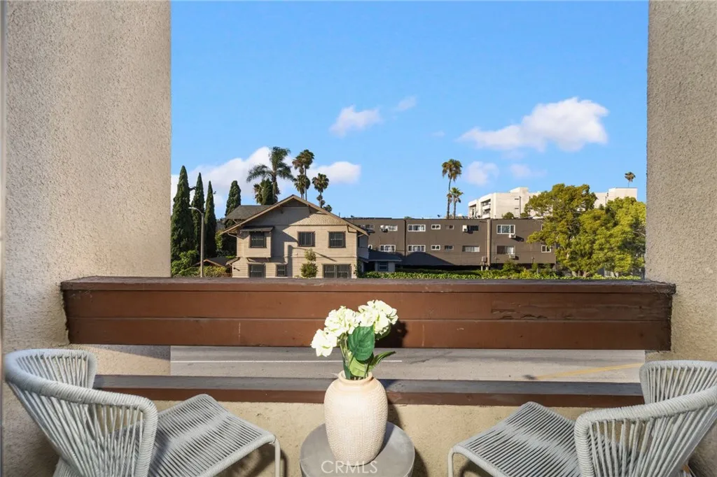 Additional image 27 of 300 S Reno Street Unit 303, Los Angeles, CA 90057