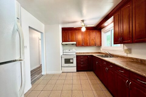 Additional image 8 of Upper-194 Cedarbrae Avenue, Waterloo, ON, N2L 4S5