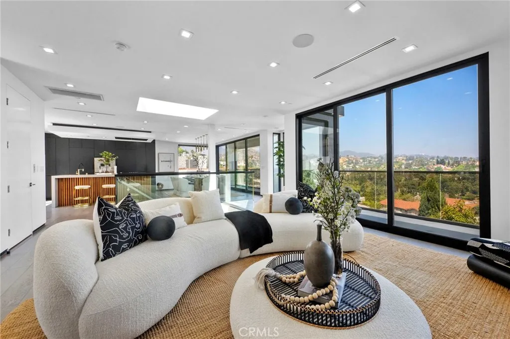Additional image 67 of 2033 Glencoe Way, Los Angeles, CA 90068