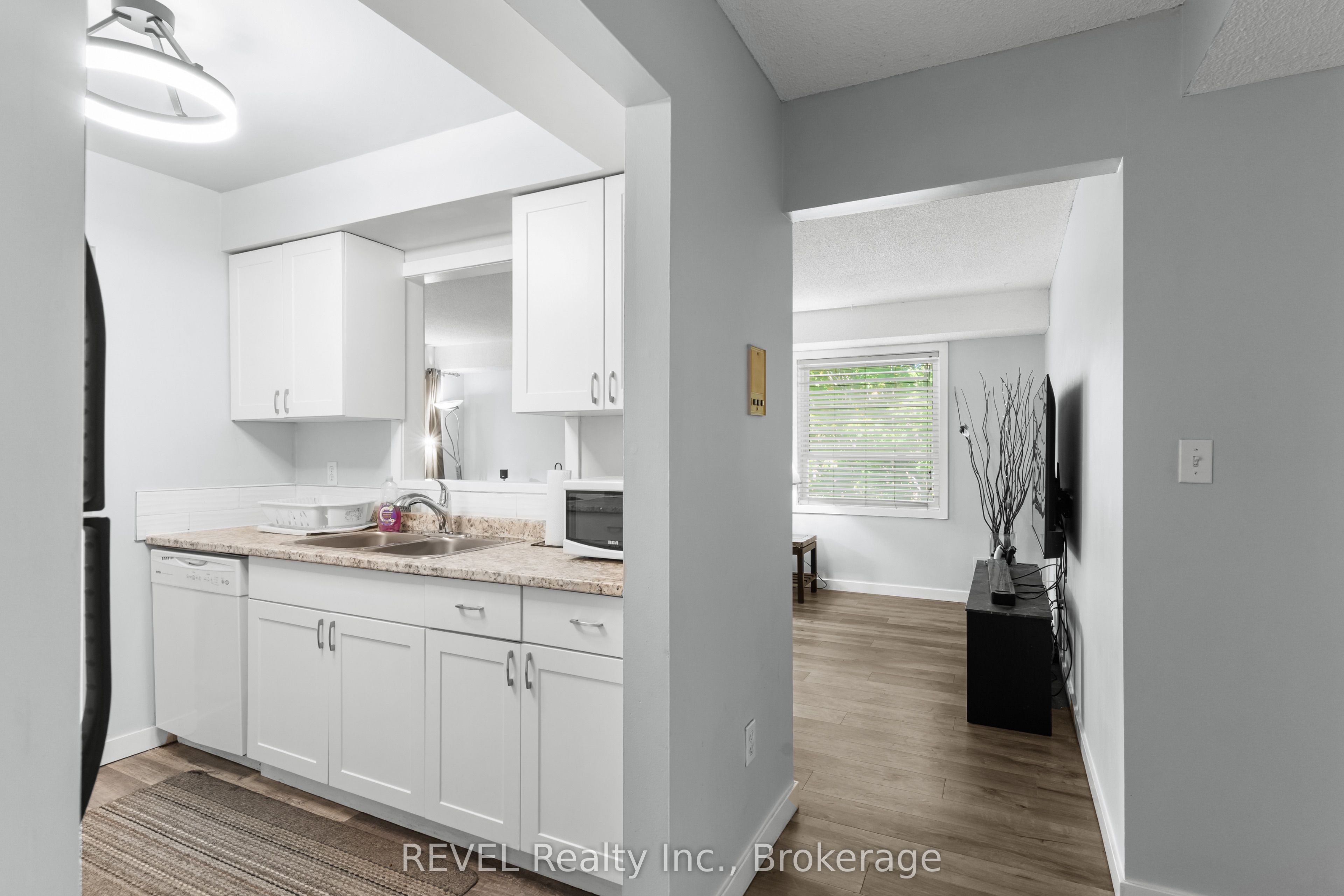 Additional image 5 of 305-5222 Portage Road, Niagara Falls, ON, L2E 6B6