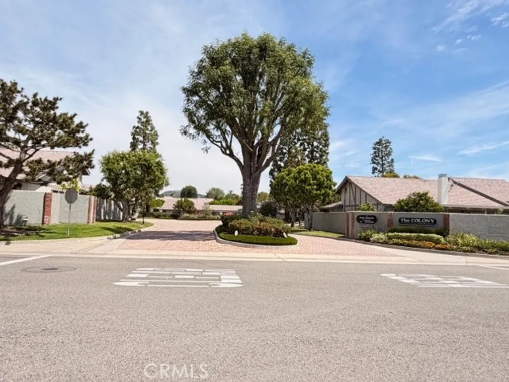 Additional image 37 of 1022 Regis Way, Tustin, CA 92780