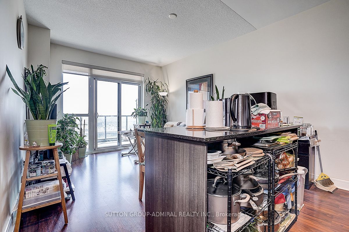 Additional image 4 of 1413-35 Brian Peck Crescent, Toronto, ON, M4G 0A5
