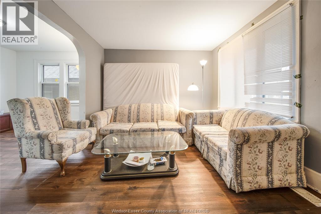 961 Curry Avenue, Windsor, ON, N9B2C4 photo 4