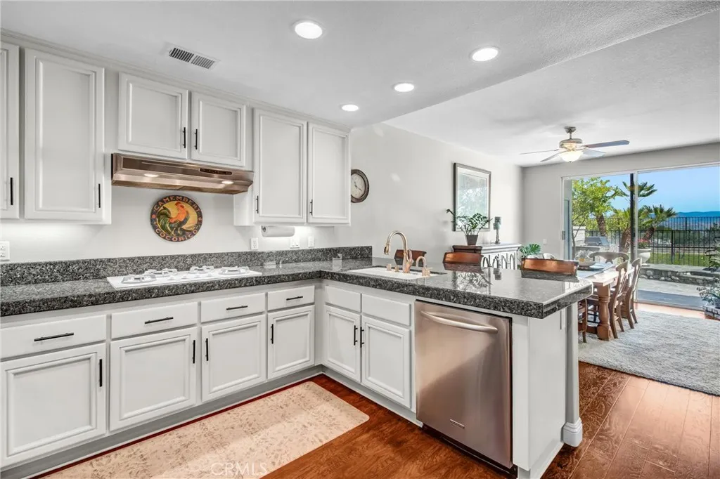 Additional image 12 of 24604 Brighton Dr, Valencia, CA 91355