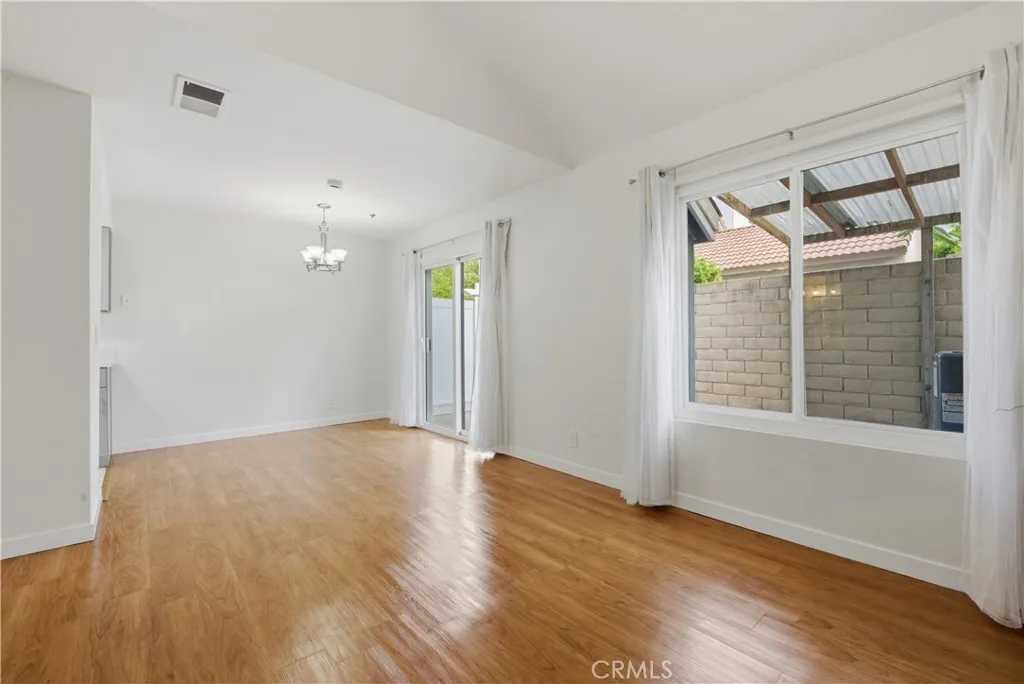 Additional image 3 of 403 S Newhope unit C St, Santa Ana, CA 92704