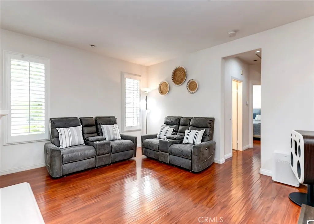 1264 Mcfadden Dr, Fullerton, CA 92833 photo 3