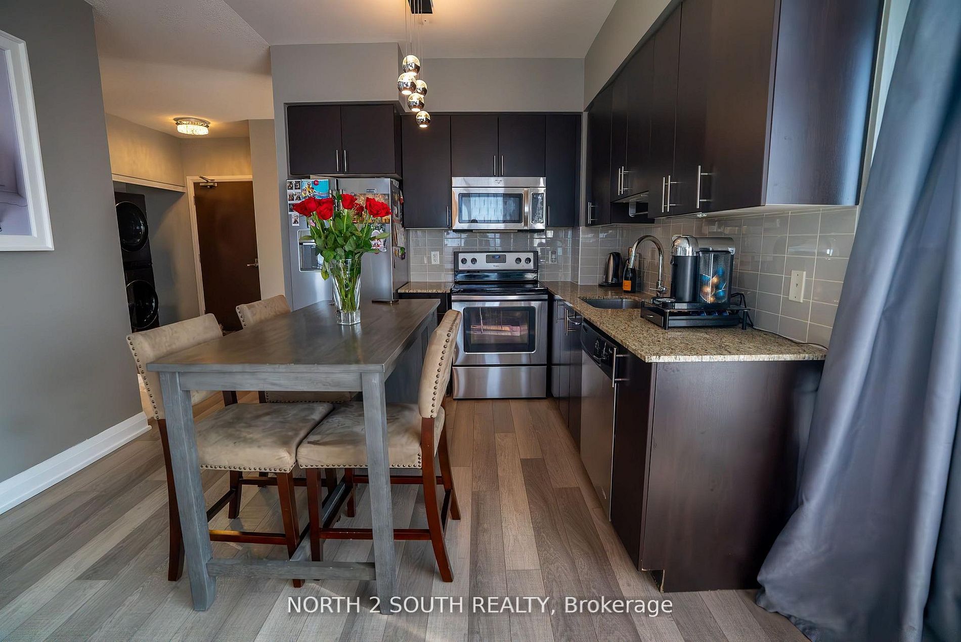 1012-85 North Park Road, Vaughan, ON, L4J 0H9