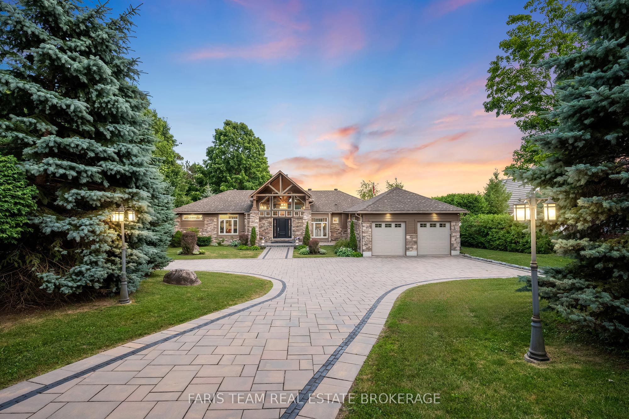 219 Champlain Road, Penetanguishene, ON, L9M 1S2