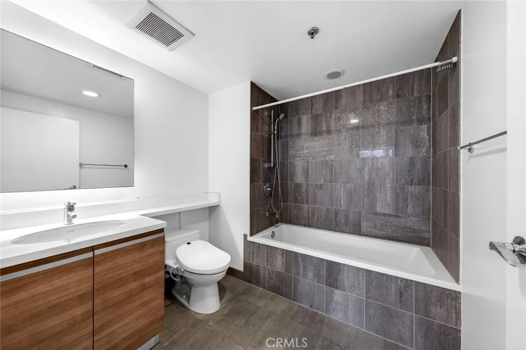 Additional image 41 of 3785 Wilshire Boulevard Unit 1006, Los Angeles, CA 90010