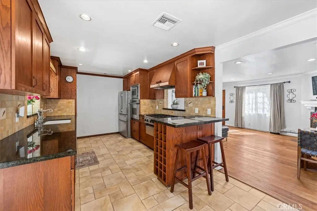 Additional image 54 of 431 Highland, Monrovia, CA 91016