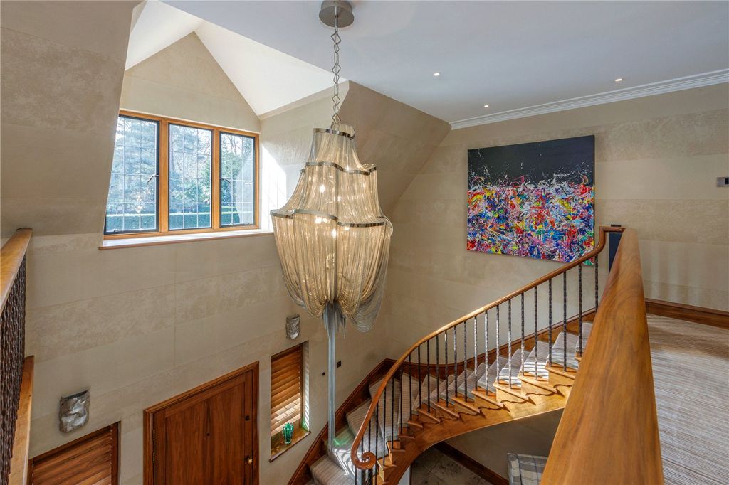 Additional image 25 of 5 bed detached house for saleNewlands Avenue, Radlett WD7