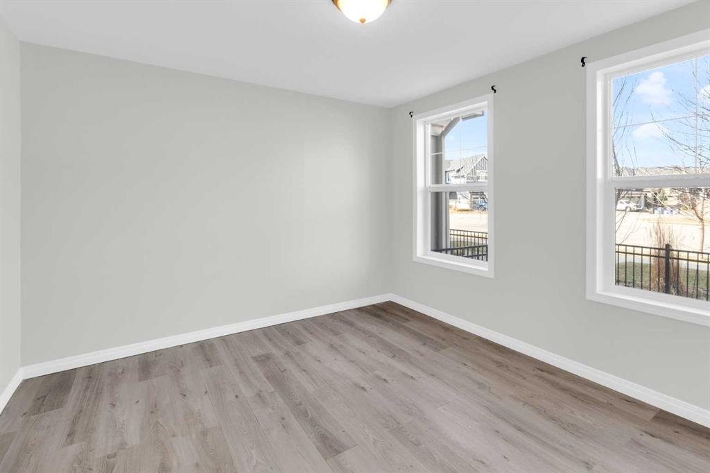 140 Sundown Road, Cochrane, AB, T4C 2M5 photo 3