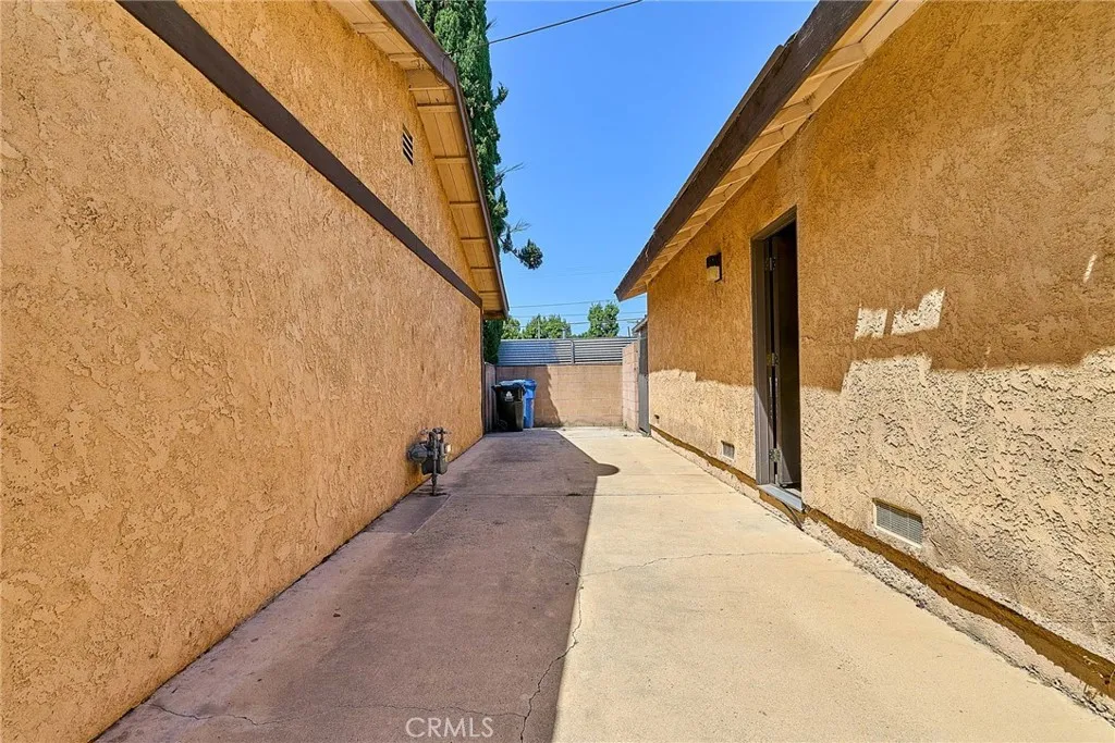 Additional image 34 of 20951 Gault St, Canoga Park, CA 91303