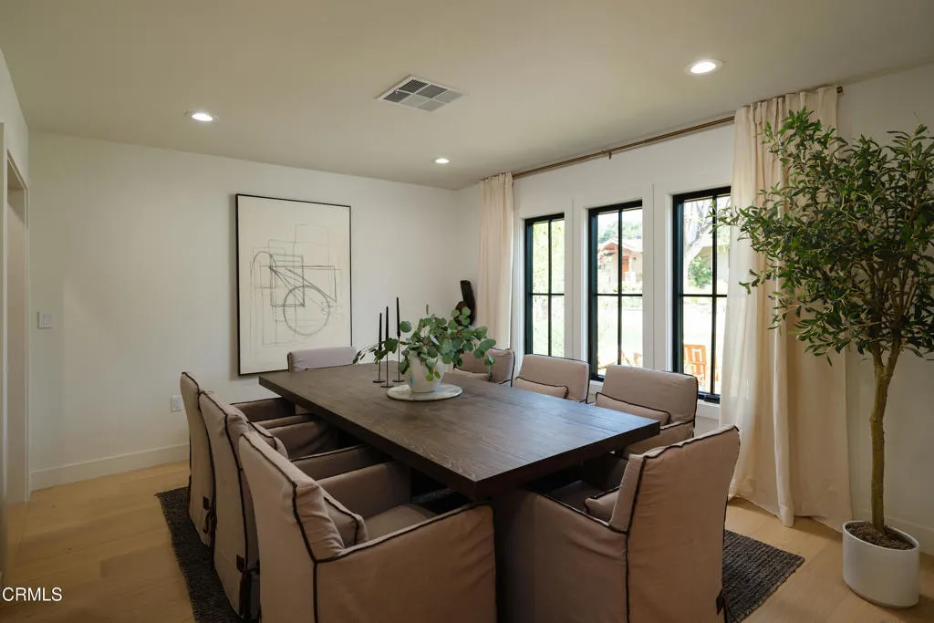 Additional image 60 of 604 De Nova Street, La Canada Flintridge, CA 91011