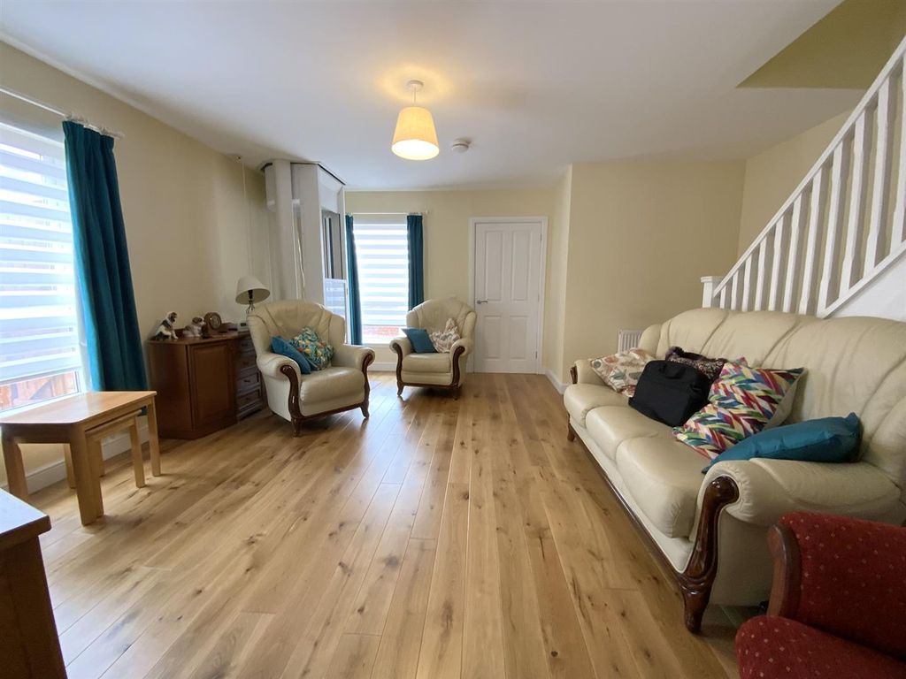 Additional image 5 of 3 bed semi-detached house for saleAnnan Road, Dumfries DG1