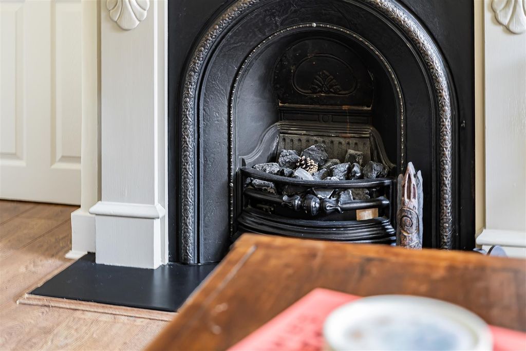 Additional image 14 of 4 bed detached house for saleCollege Rise, Maidenhead SL6