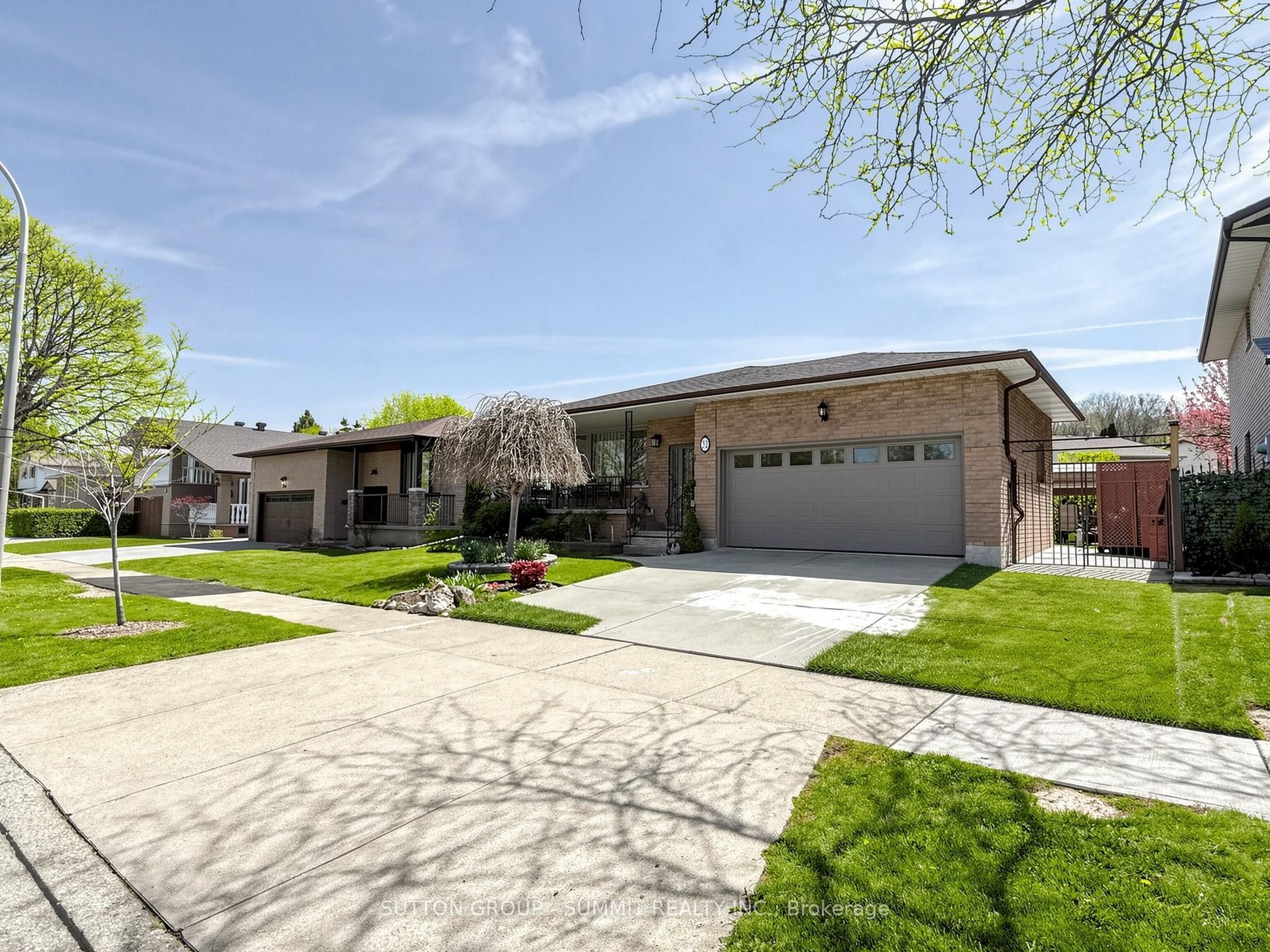 Additional image 2 of 32 Harbrite Drive, Hamilton, ON, L8G 4G5