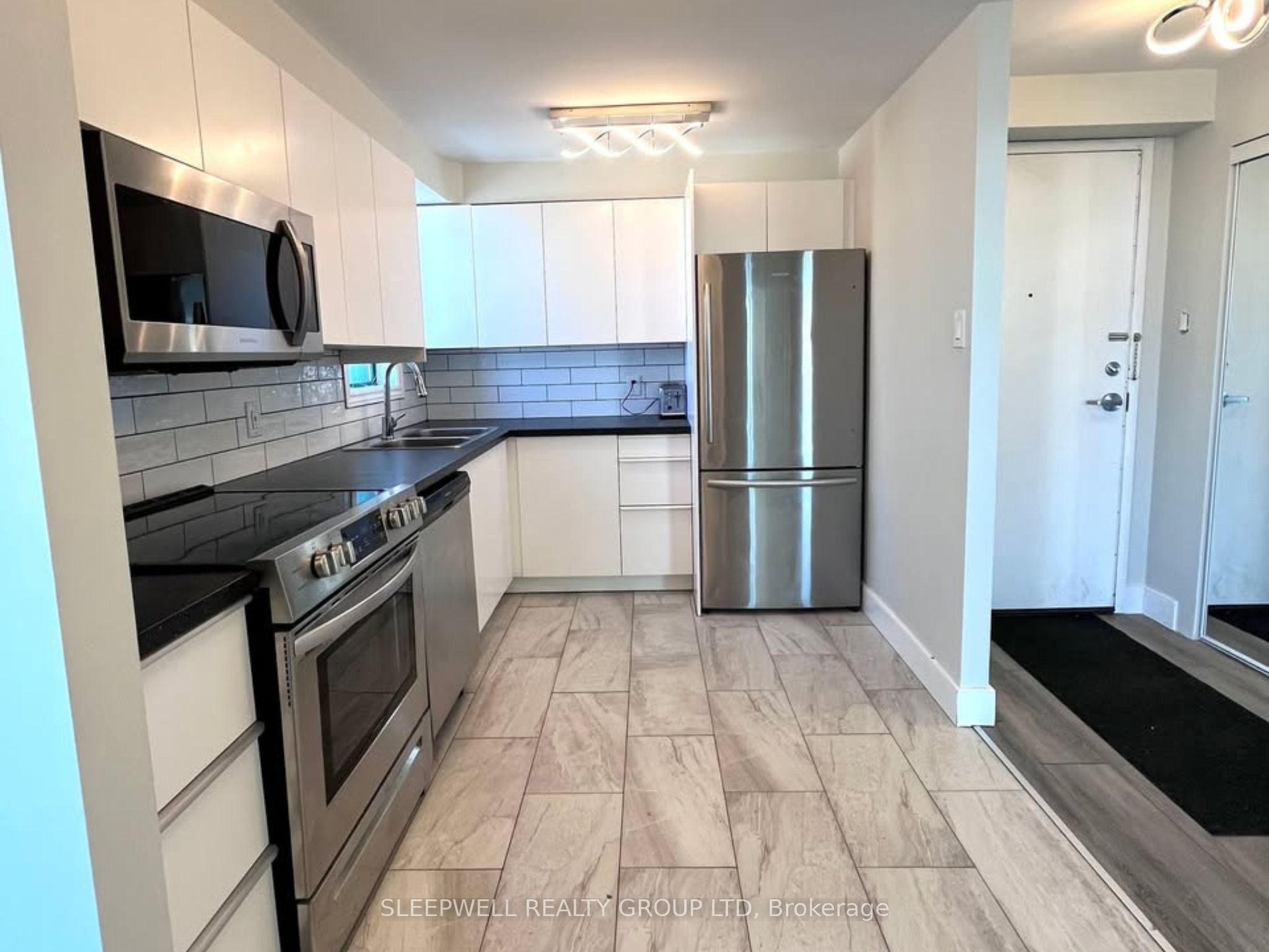 Additional image 2 of 1101-1440 Heron Road, Ottawa, ON, K1V 0X2