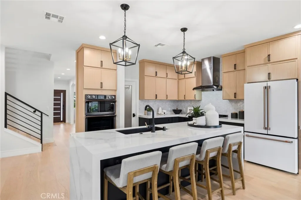 Additional image 9 of 4652 Charnock Dr, Irvine, CA 92604