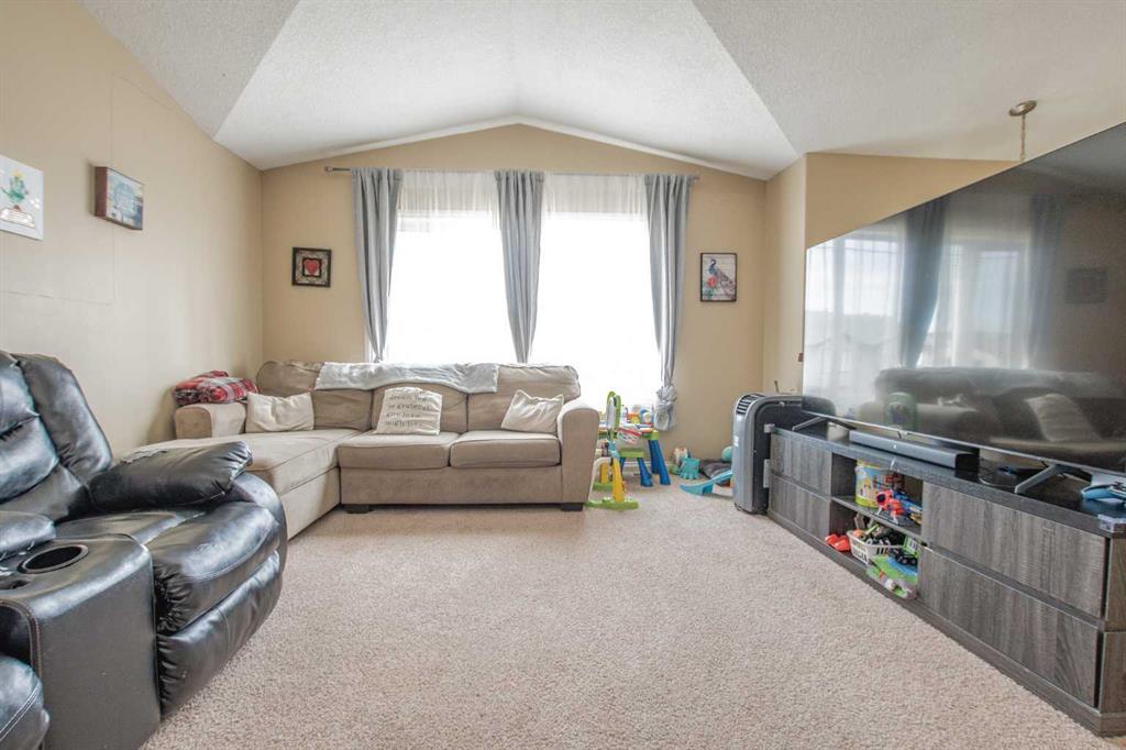 Additional image 3 of 12010 102 A Street, Grande Prairie, AB, T8V 0M7