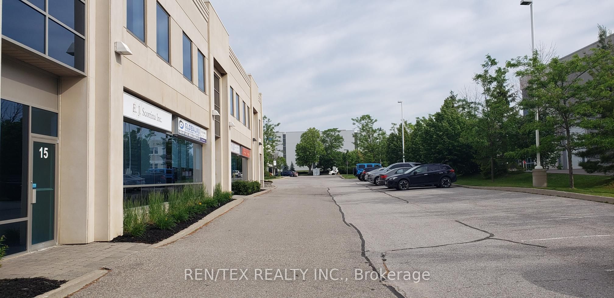 Additional image 3 of 15-125 Don Hillock Drive, Aurora, ON, L4G 0H8