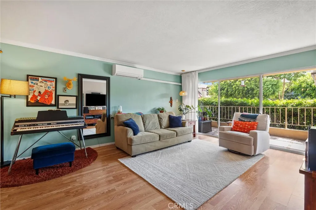 Additional image 4 of 401 W 5th Street Unit 1A, Long Beach, CA 90802
