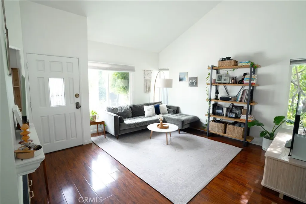 Additional image 2 of 3834 W Avenue 43 Unit 2, Los Angeles, CA 90041