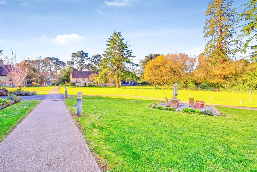 Additional image 13 of 1 bed flat for saleGarnier Drive, Bishopstoke, Eastleigh SO50
