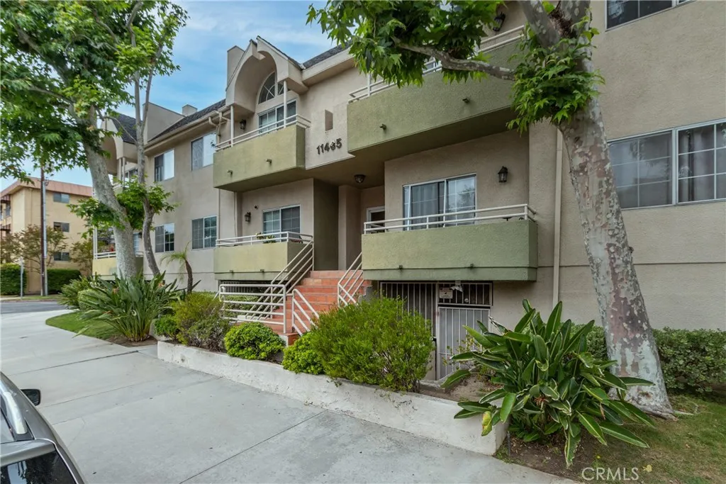 Additional image 86 of 11485 Moorpark Street Unit 15, Studio City, CA 91602