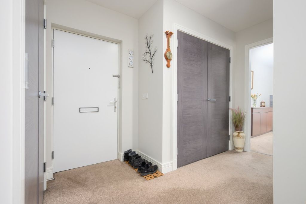 Additional image 4 of 2 bed flat for saleJardine Avenue, Falkirk FK2